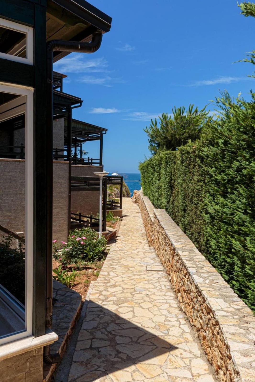 Bay Inn Apartment Sea Front Vlorë Exteriör bild